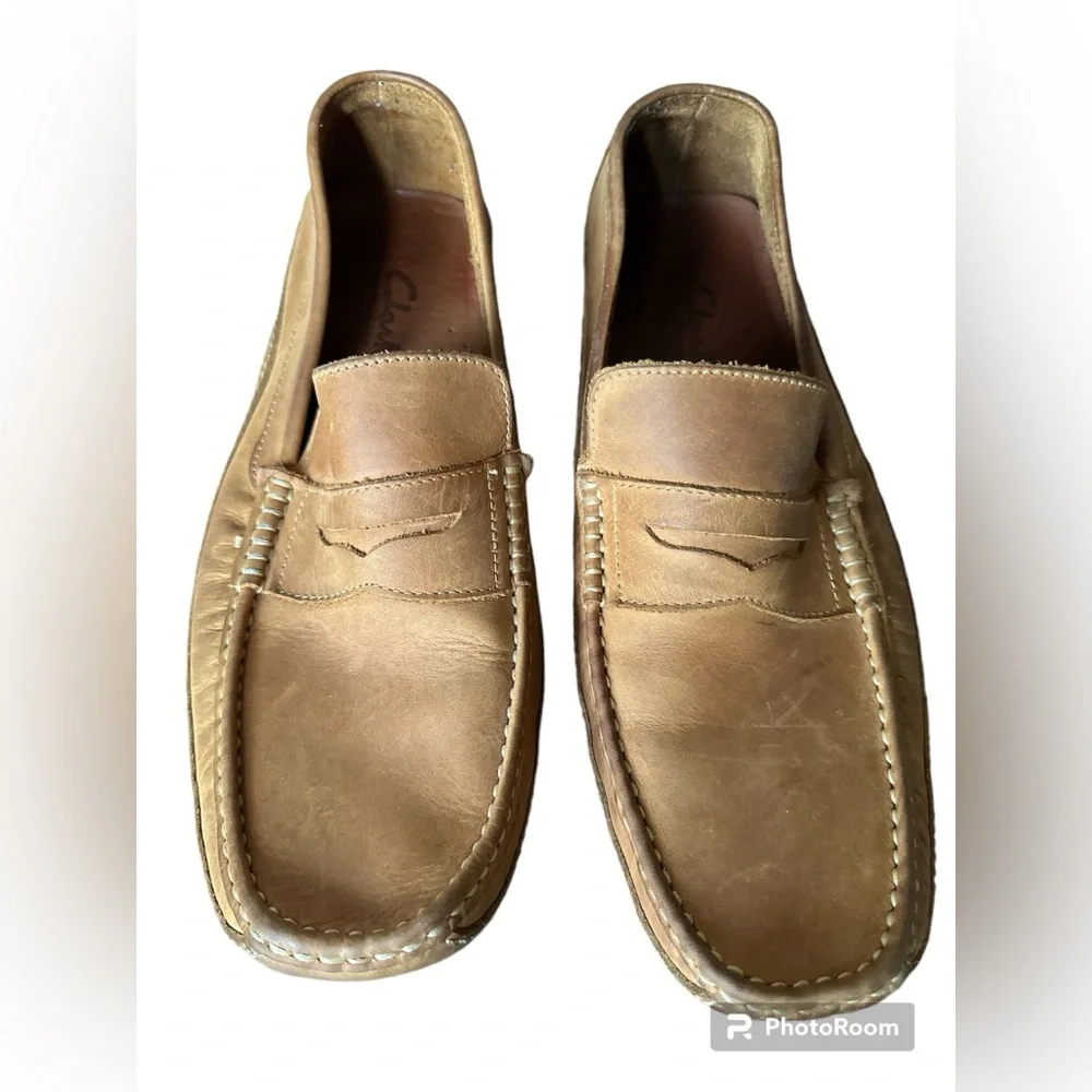 Clark’s men moccasin leather upper shoes